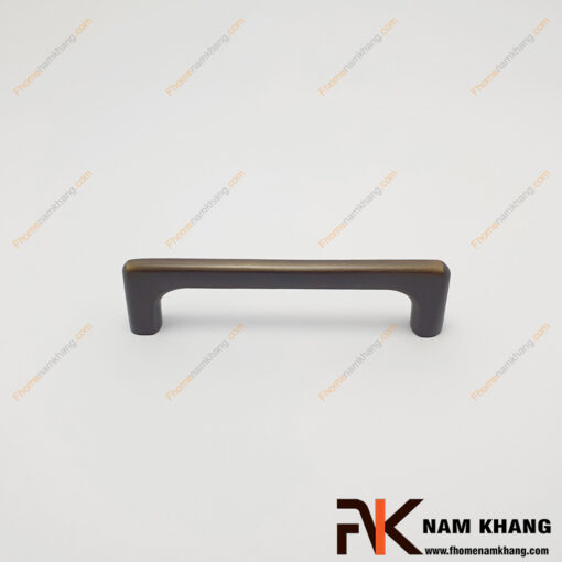 Tay nắm cửa tủ bằng đồng NK211D-CF FHOMENAMKHANG
