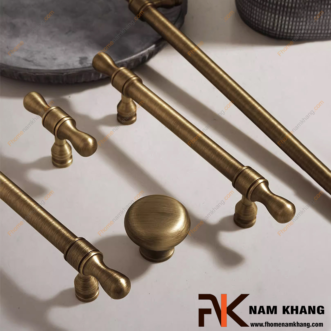 Cách chọn tay nắm tủ bếp đẹp phù hợp với từng phong cách nội thất Cách chọn tay nắm tủ bếp đẹp phù hợp với từng phong cách nội thất