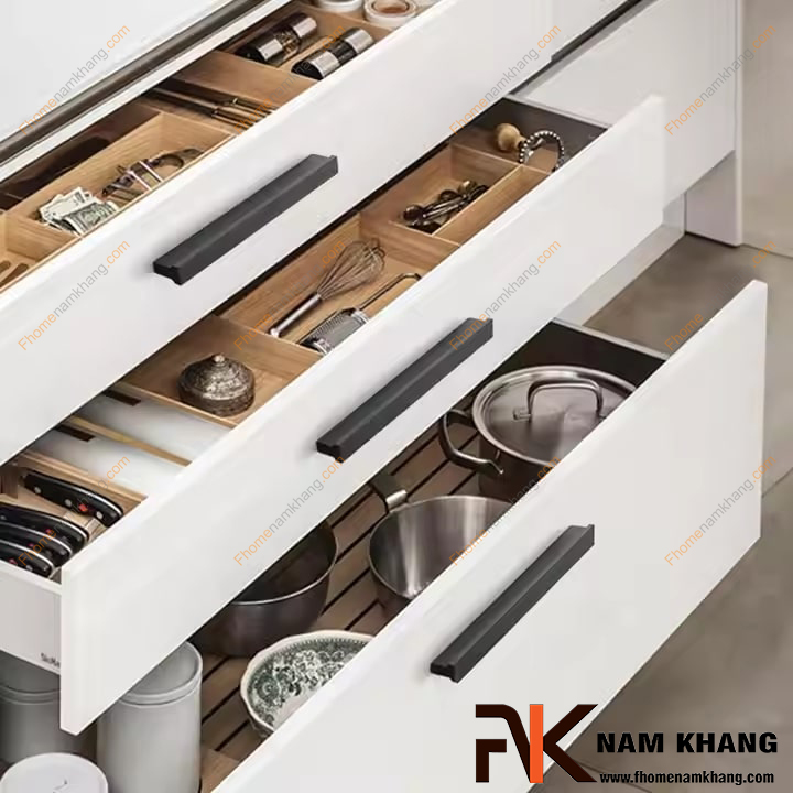 Kinh nghiệm lắp đặt & bảo quản tay nắm tủ bếp trong chung cư Kinh nghiệm lắp đặt & bảo quản tay nắm tủ bếp trong chung cư