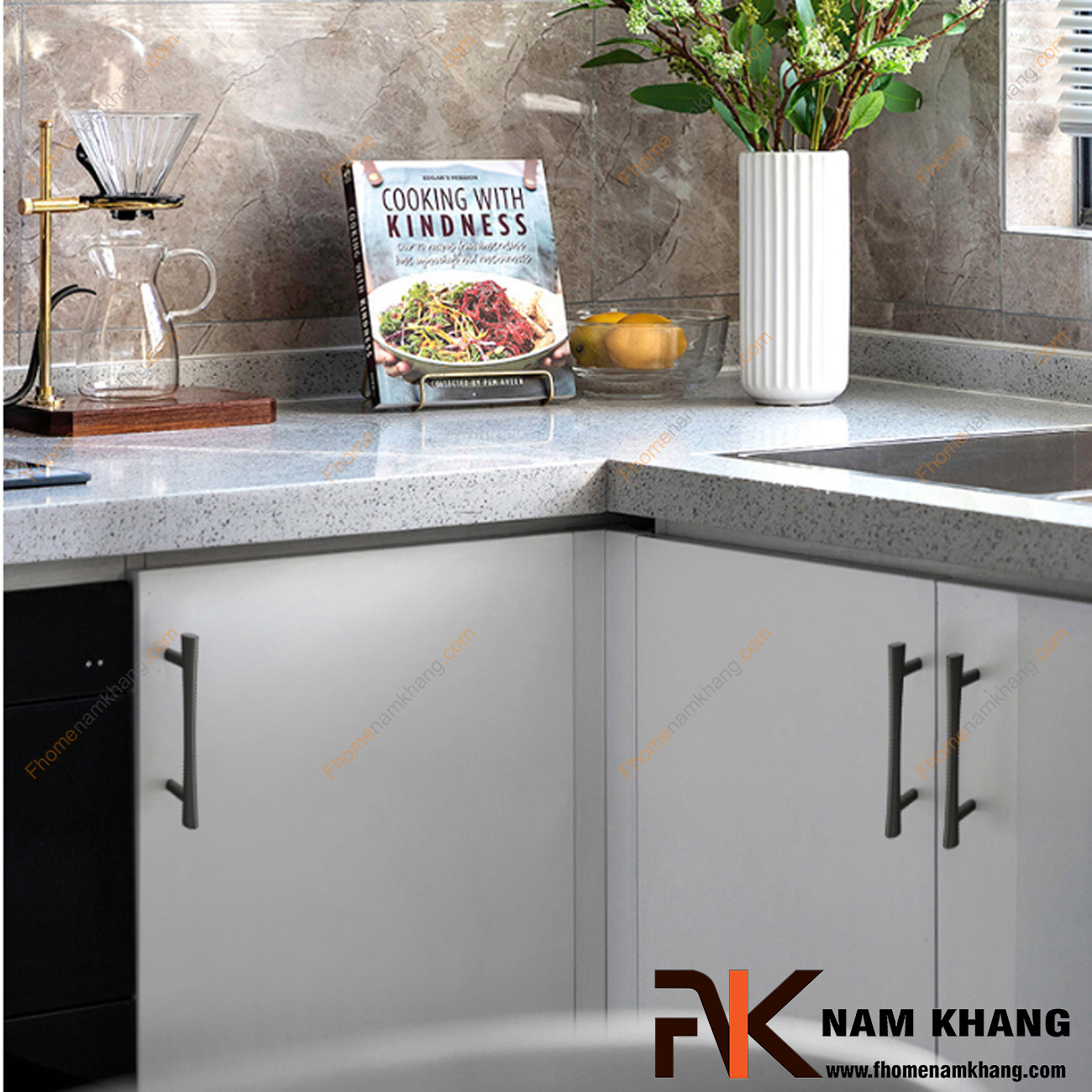 5 sai lầm khi chọn tay nắm tủ bếp khiến không gian mất thẩm mỹ 5 sai lầm khi chọn tay nắm tủ bếp khiến không gian mất thẩm mỹ