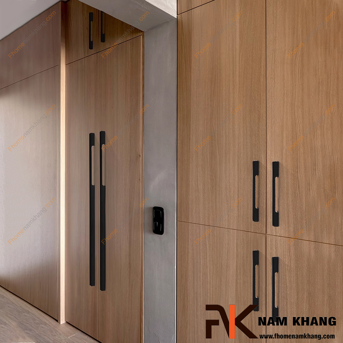 So sánh tay nắm tủ âm và tay nắm dạng thanh: Lựa chọn nào tốt nhất cho bếp 2025?