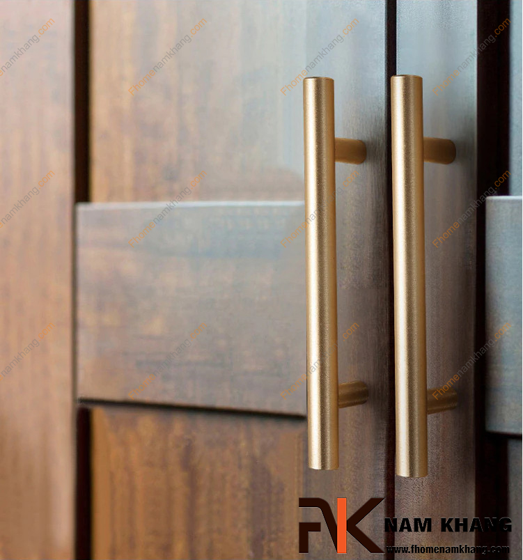 So sánh tay nắm tủ âm và tay nắm dạng thanh: Lựa chọn nào tốt nhất cho bếp 2025?