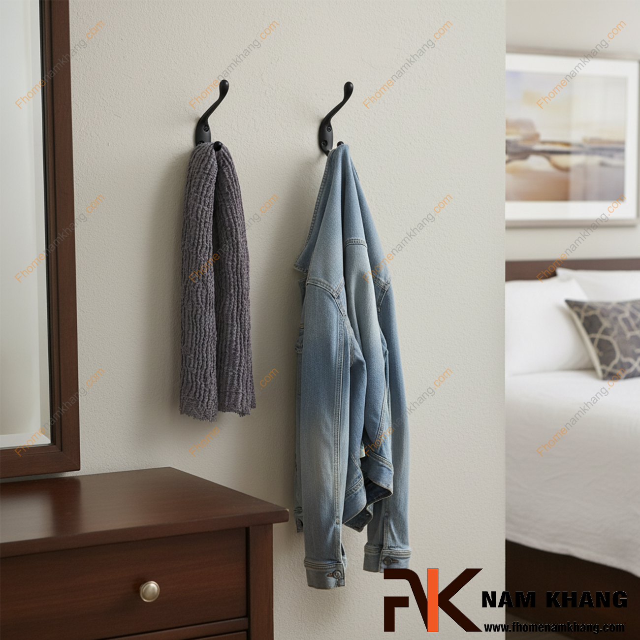 Móc treo đồ cho phòng ngủ: Treo quần áo nặng vẫn gọn gàng