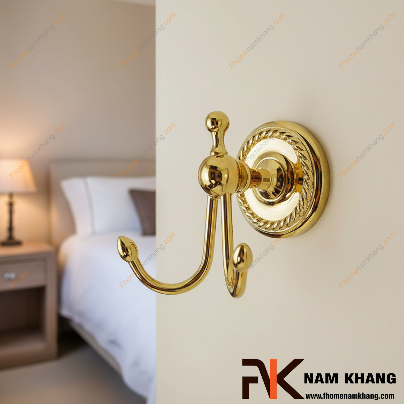 Móc treo sai cách khiến tường bong tróc và mất thẩm mỹ thế nào?