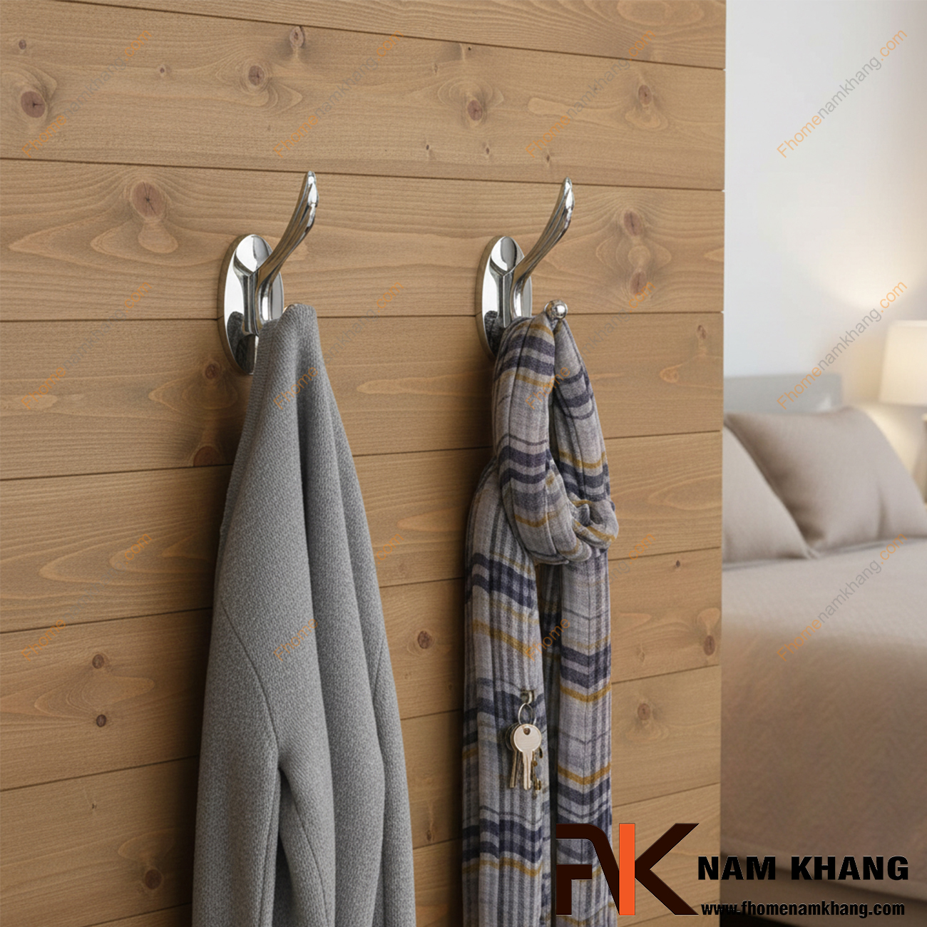 Móc treo sai cách khiến tường bong tróc và mất thẩm mỹ thế nào?