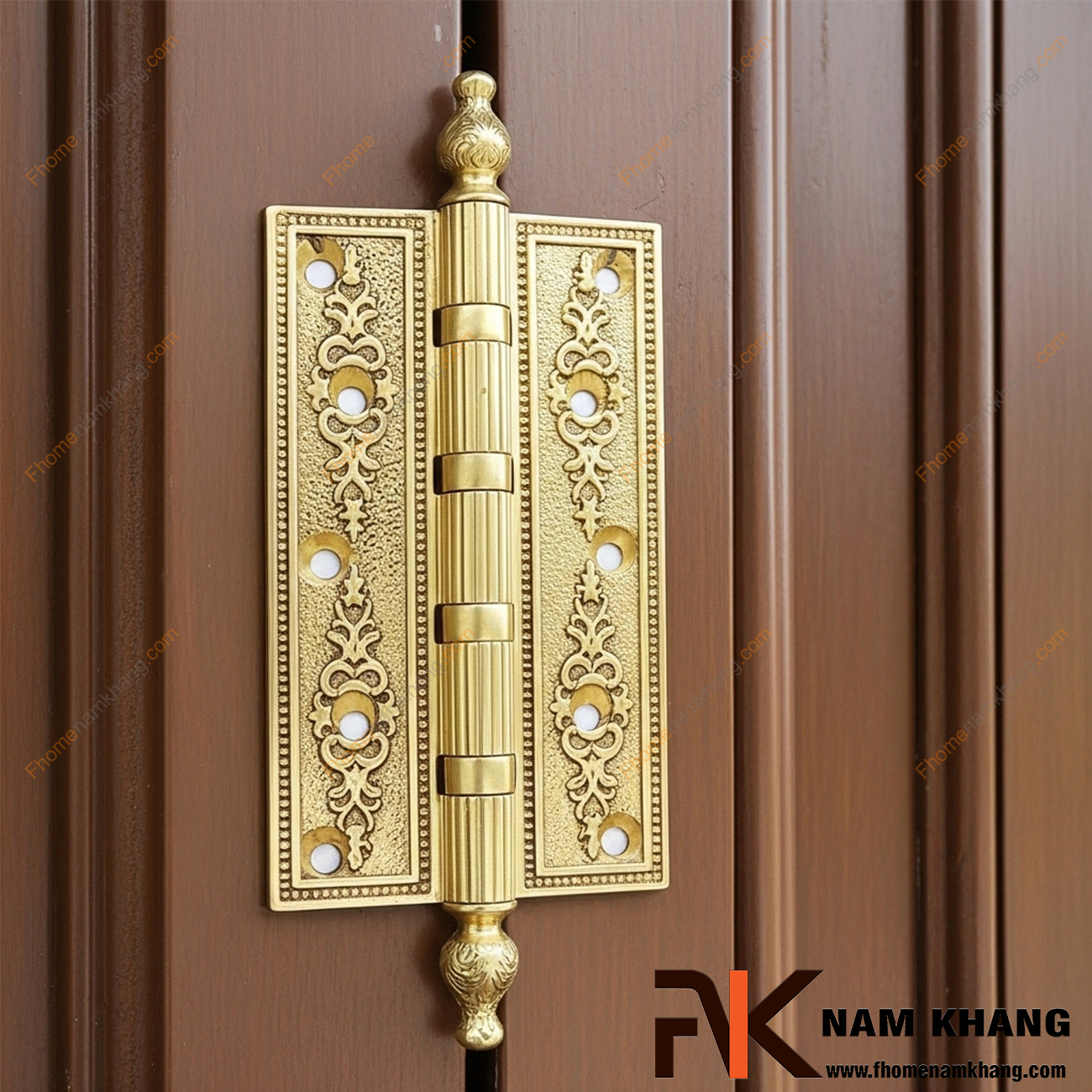 Bản lề cửa gỗ là gì? Vì sao chọn đúng bản lề rất quan trọng