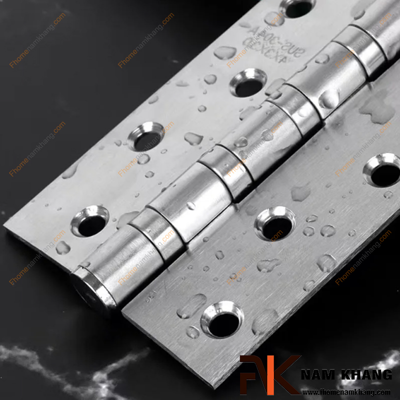 Các loại bản lề cửa gỗ phổ biến nhất hiện nay