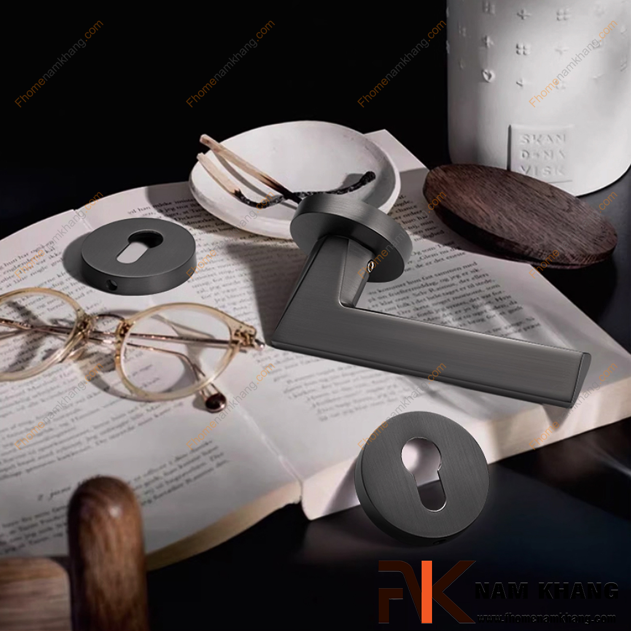 Khóa cửa phòng ngủ phân thể là gì? Có gì khác khóa tay nắm liền?