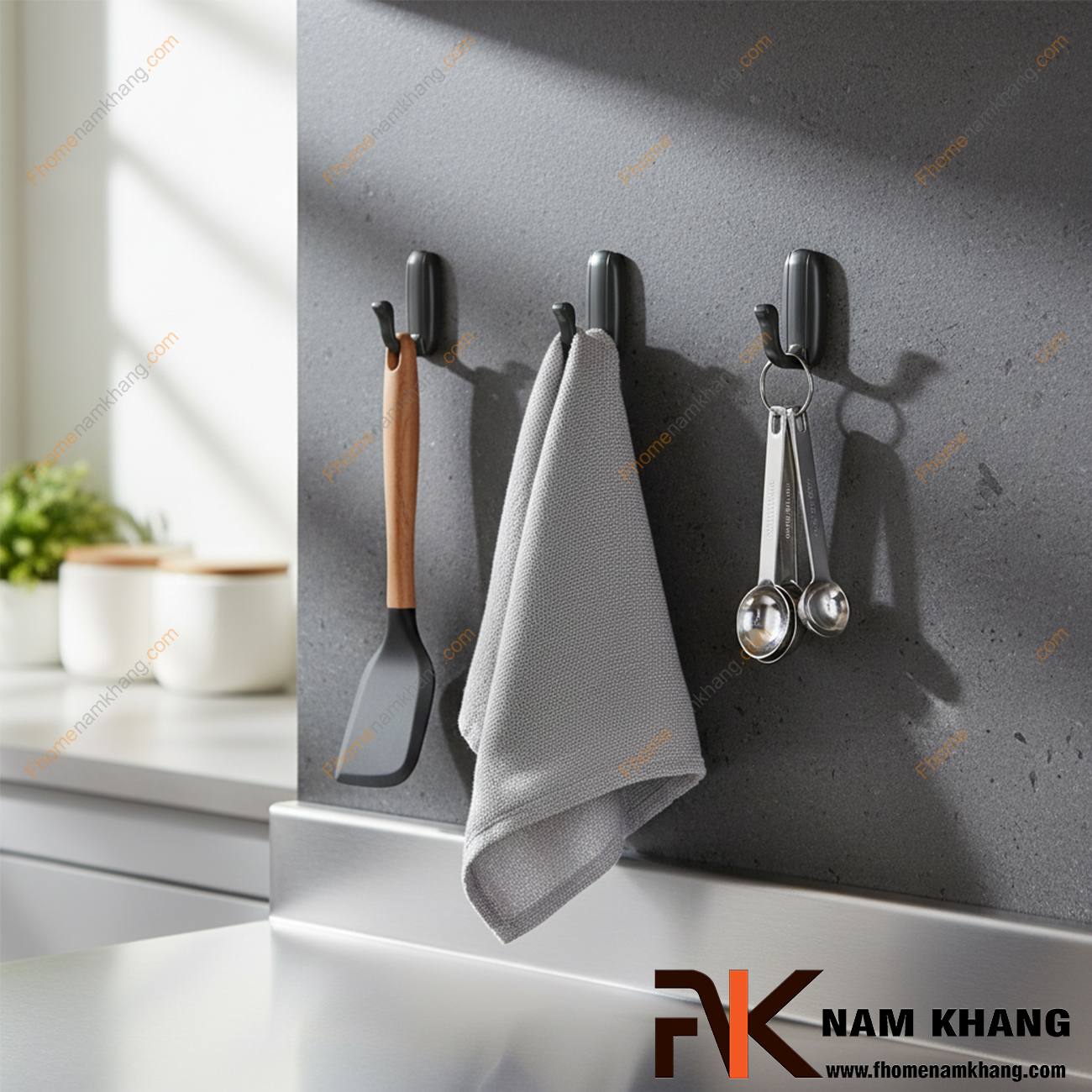 7 ý tưởng dùng móc treo decor cho nhà nhỏ cực sáng tạo