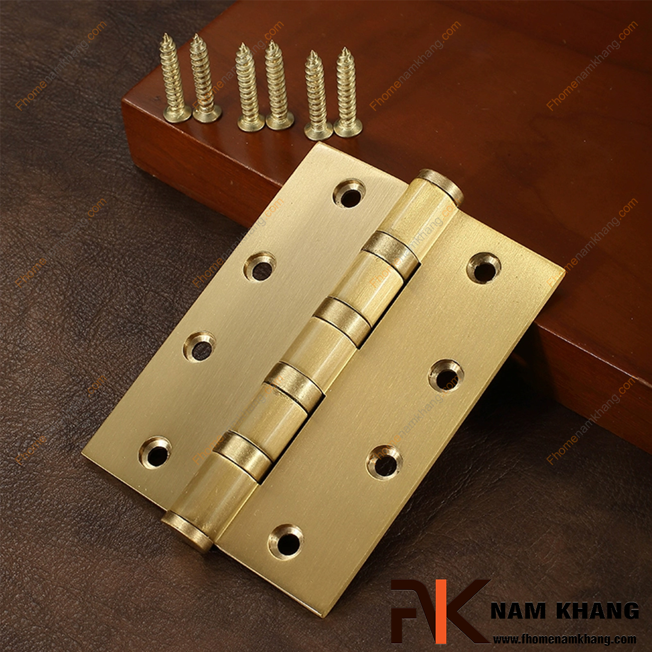 Mua bản lề cửa gỗ ở đâu uy tín, giá tốt?