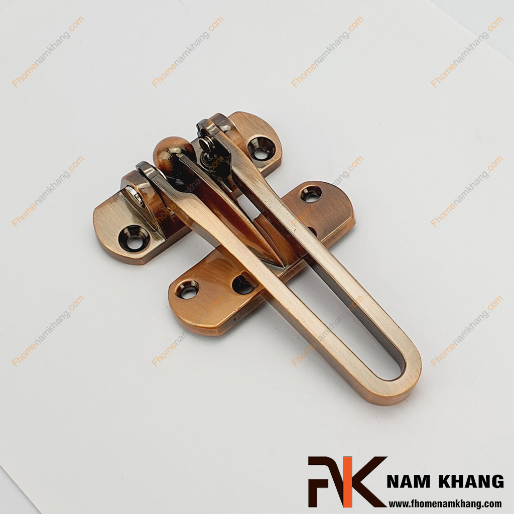 Cách kiểm tra chốt cửa đã đủ an toàn hay chưa