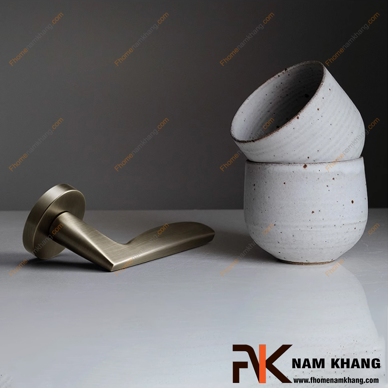 Địa chỉ mua khóa cửa phân thể uy tín chất lượng