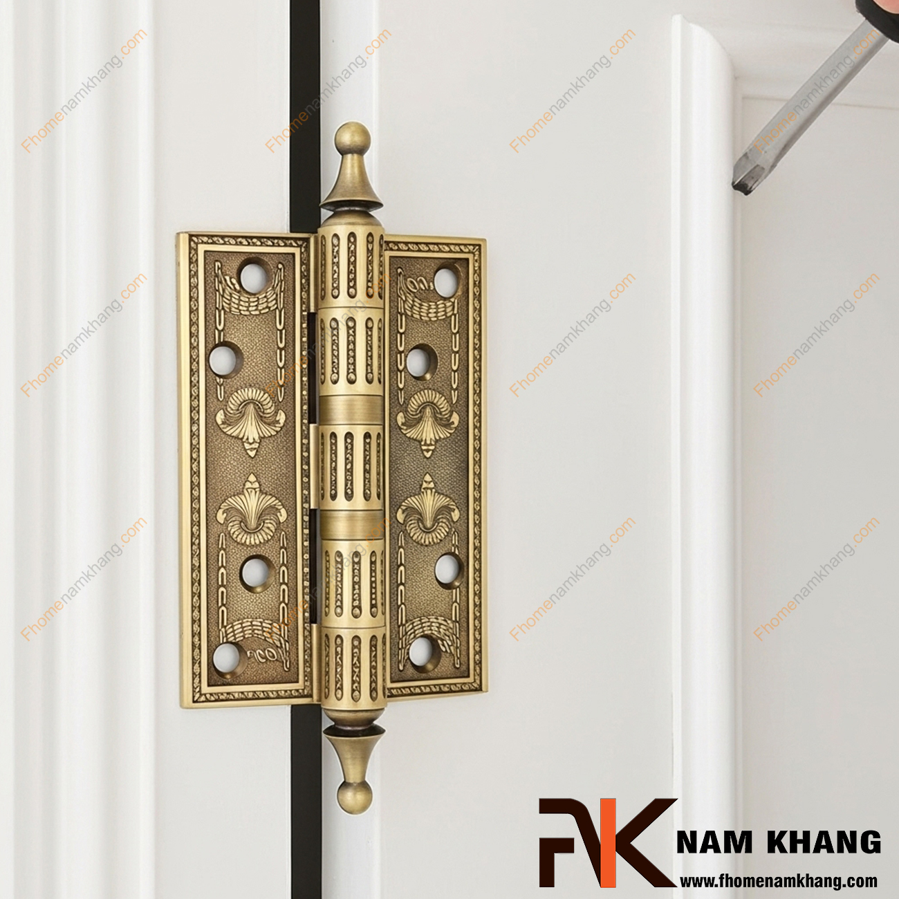 Bản lề lá là gì? Cấu tạo, phân loại, cách chọn và báo giá mới nhất