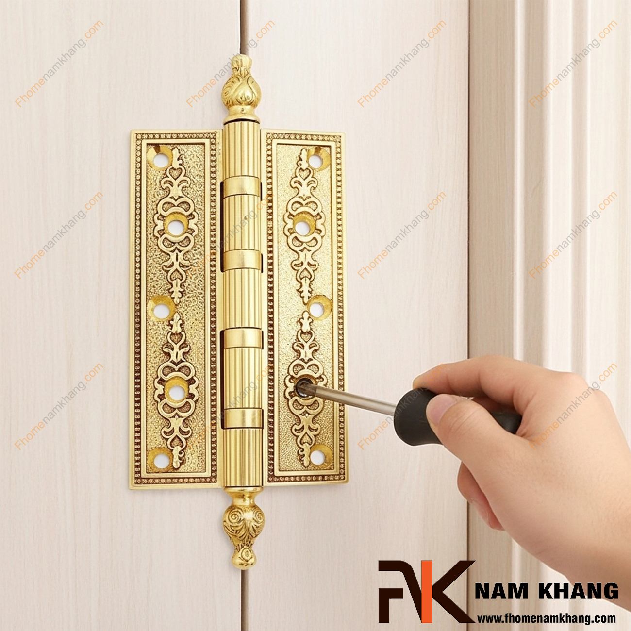 Bản lề lá là gì? Cấu tạo, phân loại, cách chọn và báo giá mới nhất