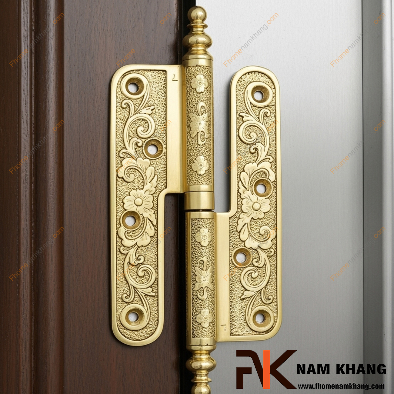 Bản lề lá đồng và bản lề cối đồng: Nên chọn loại nào?